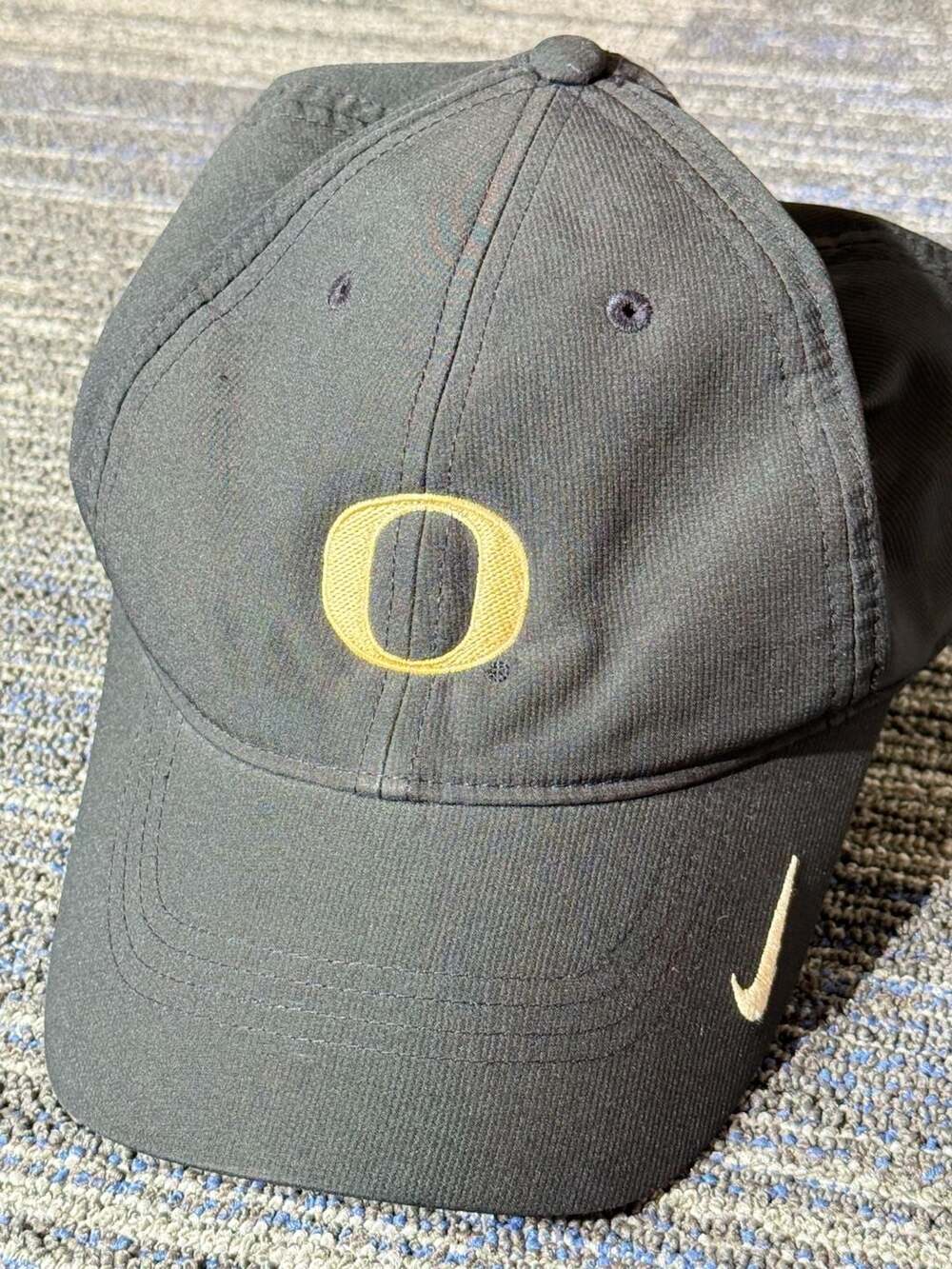 Nike Golf Oregon Ducks Black Hat Cap One Size Fits Most